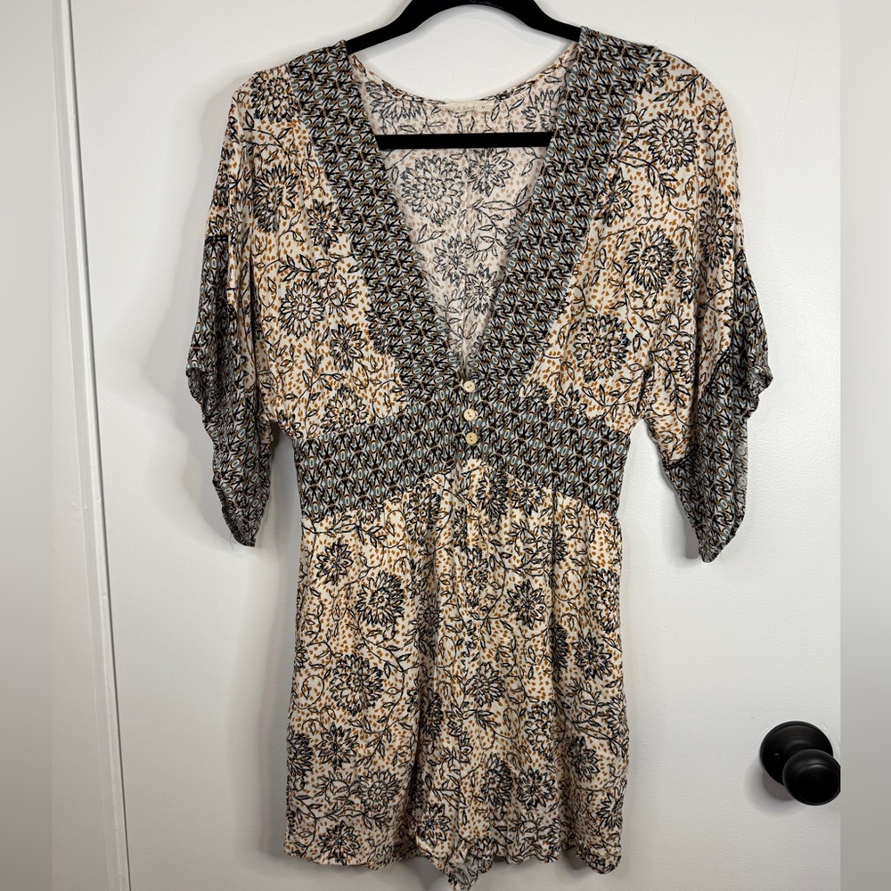 ILLA ILLA Boho Floral Romper Med Beige Black VNeck Button Front Pockets Festival